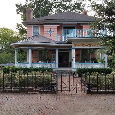 The Peach House Bed & Breakfast Атланта Екстериор снимка