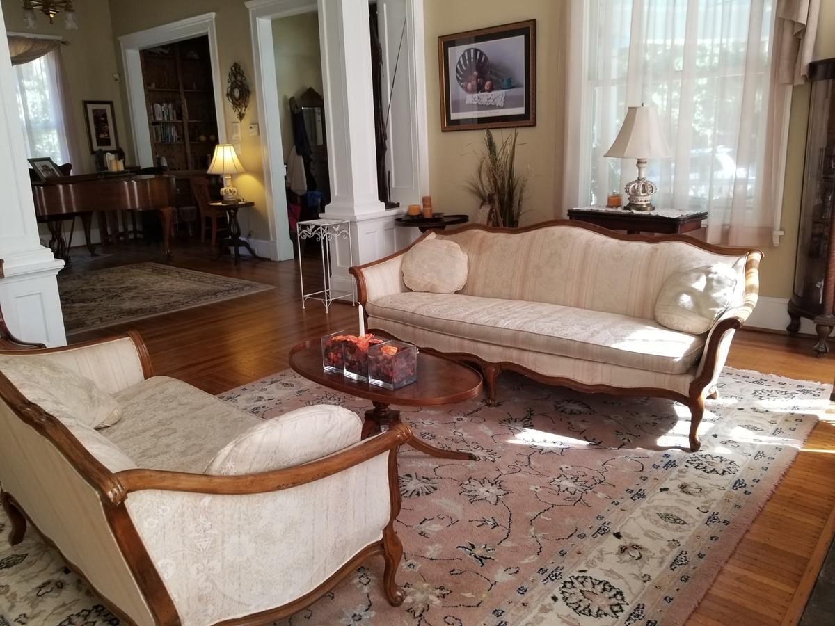 The Peach House Bed & Breakfast Атланта Екстериор снимка